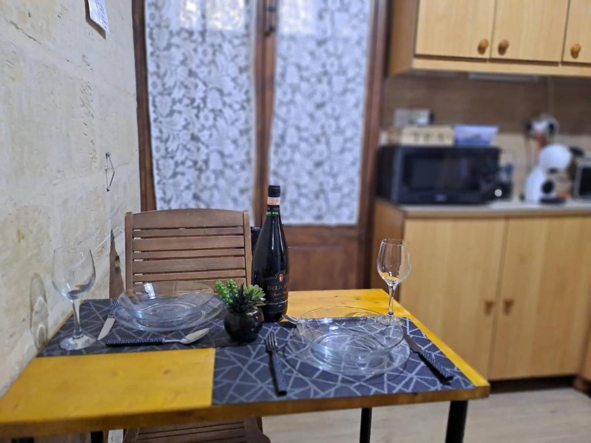 Lovely 1 Bedroom Apartment In The Heart Of วัลเลตตา ภายนอก รูปภาพ